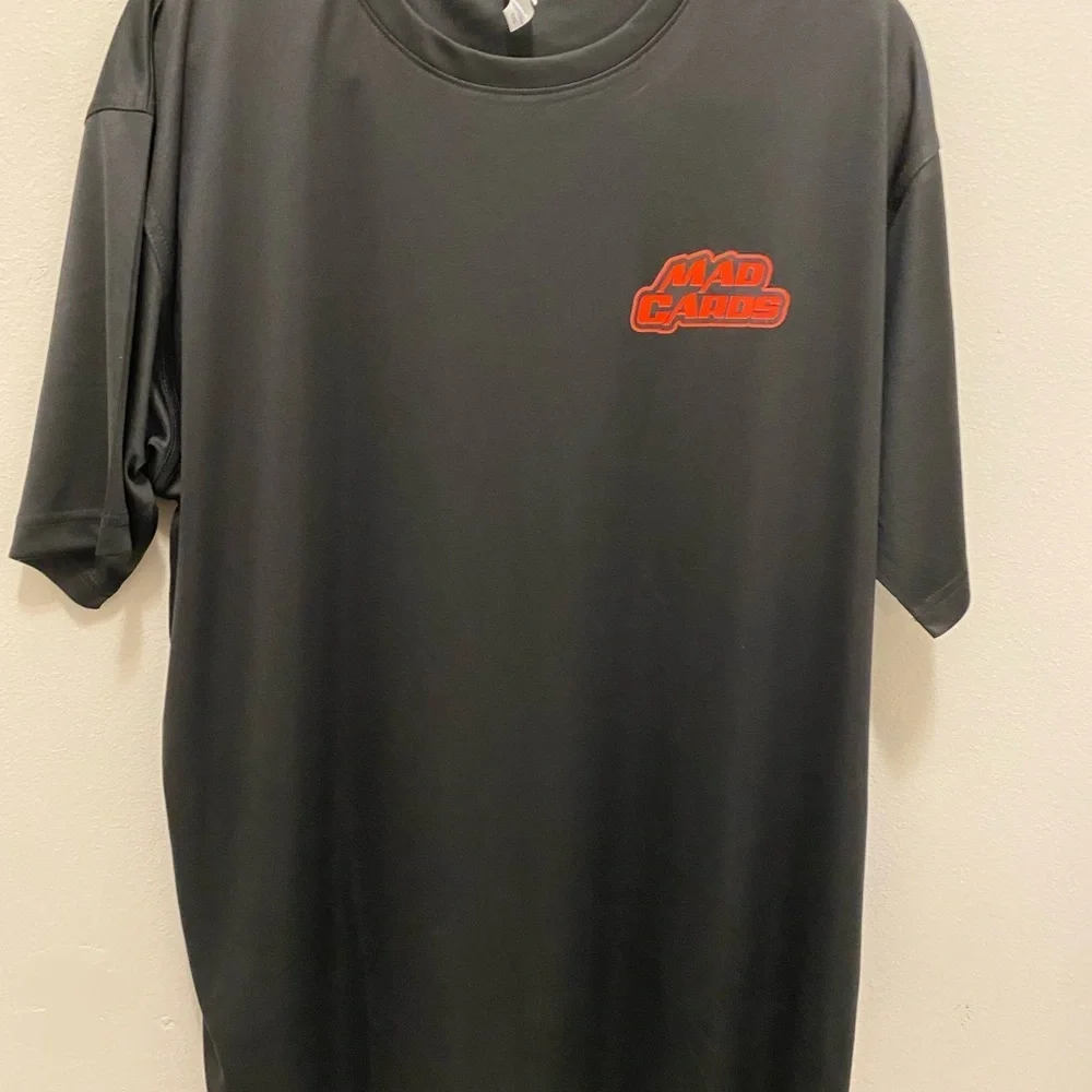 ULTRA CLUB men’s XL black tee shirt with a MAD CARDS Logo on the left chest Red. - Picture 6 of 11